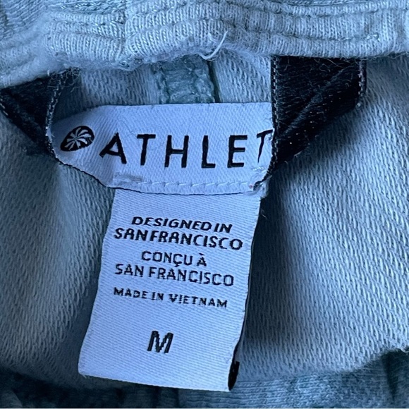 Athleta Farallon Fog Camo-Print Jogger Pants 35309 - Picture 10 of 13